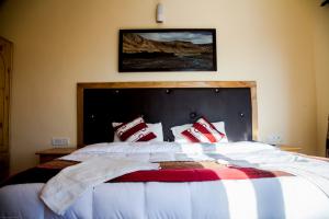 Hotel Khakshal Photo Gallery