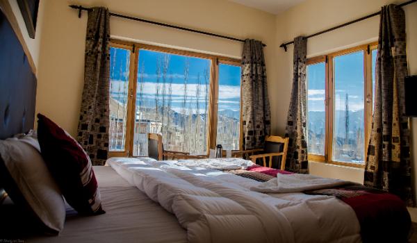 Super Deluxe Room
